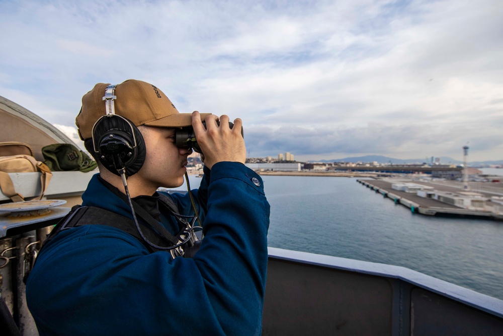 Daily Operations Aboard USS George H.W. Bush (CVN 77)