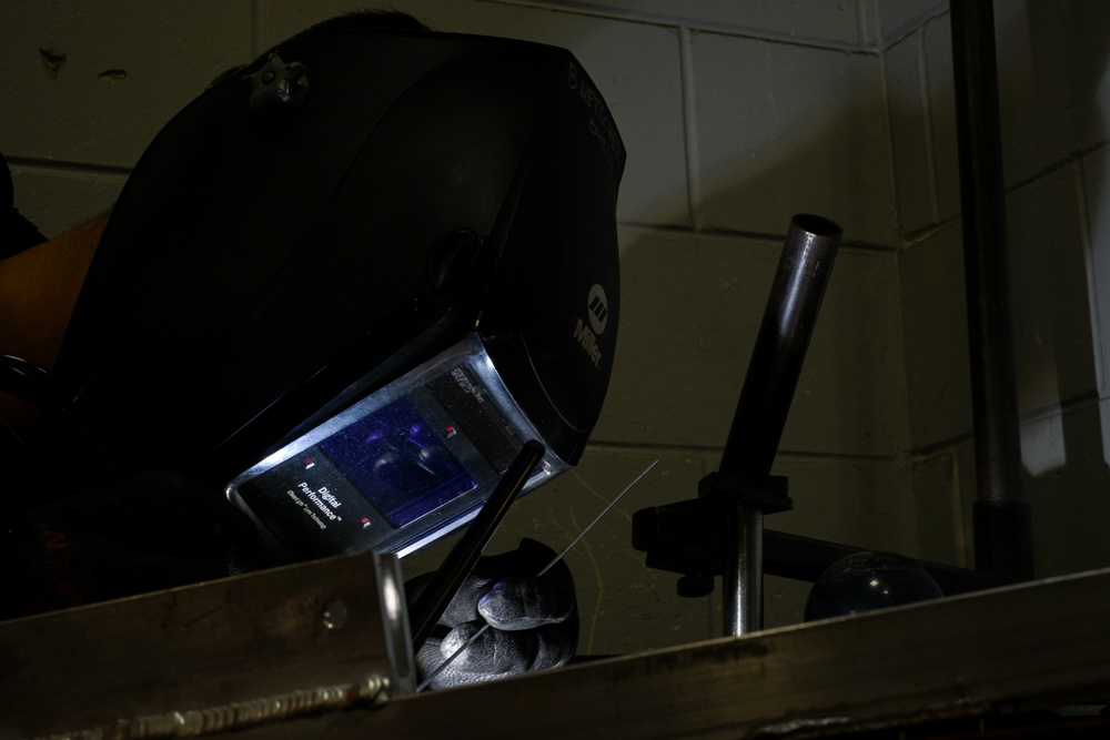 Aircraft Metals Tech Welds At Work