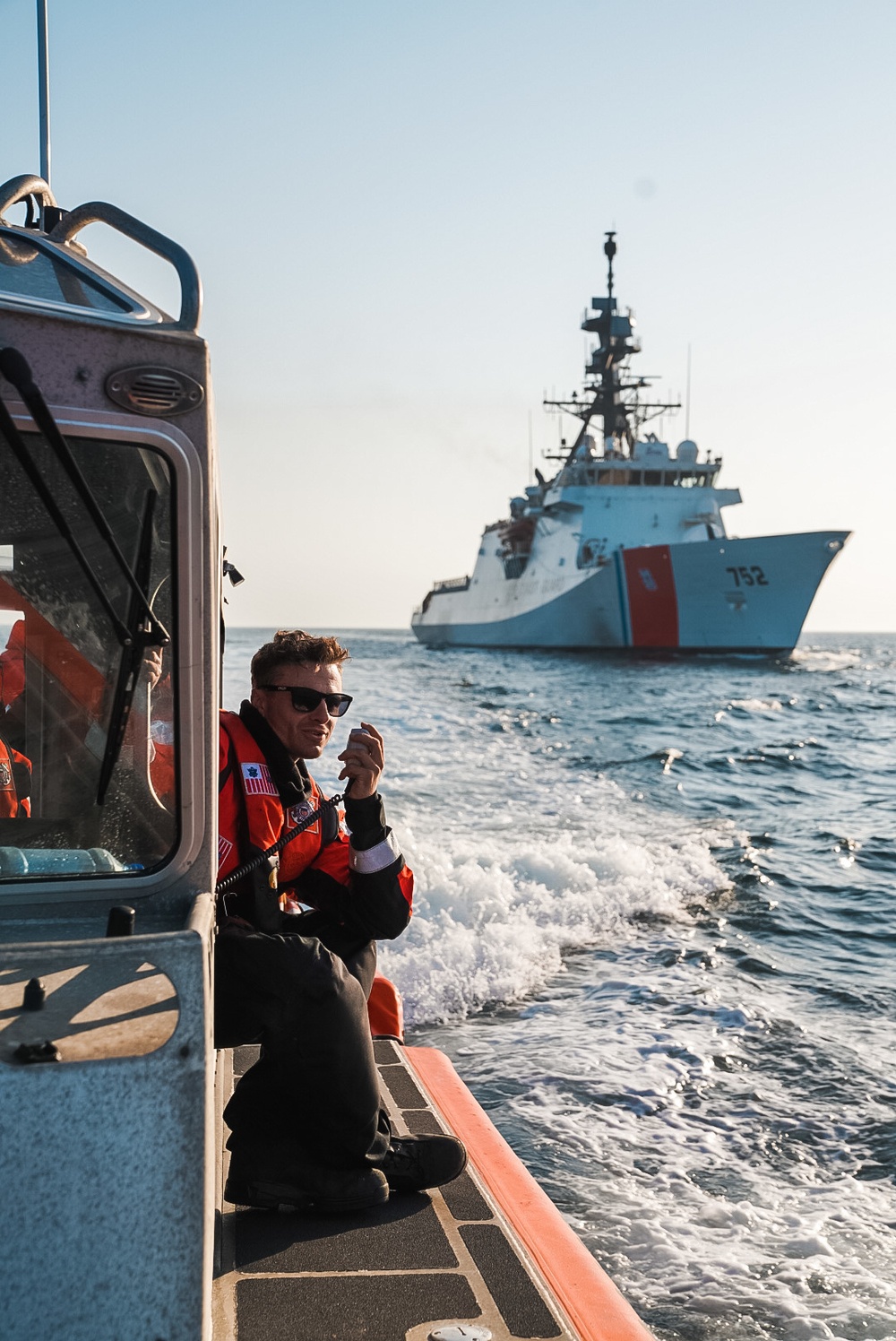 CGC Stratton (WMSL 752) conducts training exercise with Canadian Royal Navy ships