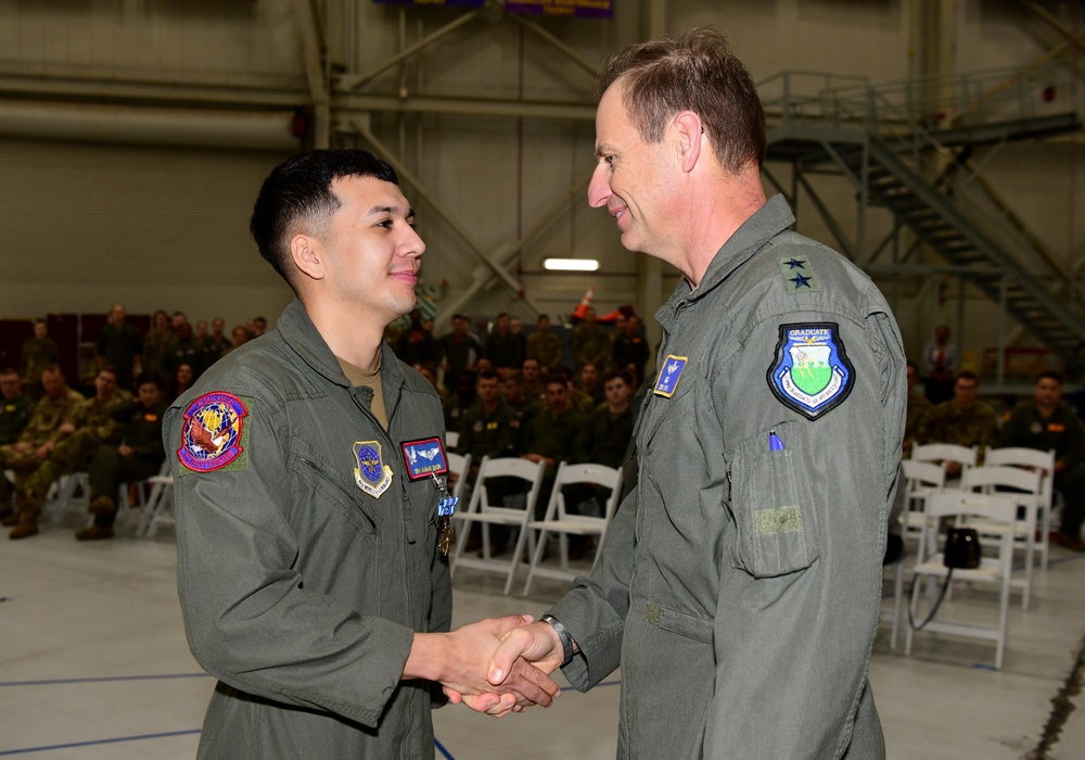 Team Charleston recognizes mobility Airmen with Distinguished Flying Cross