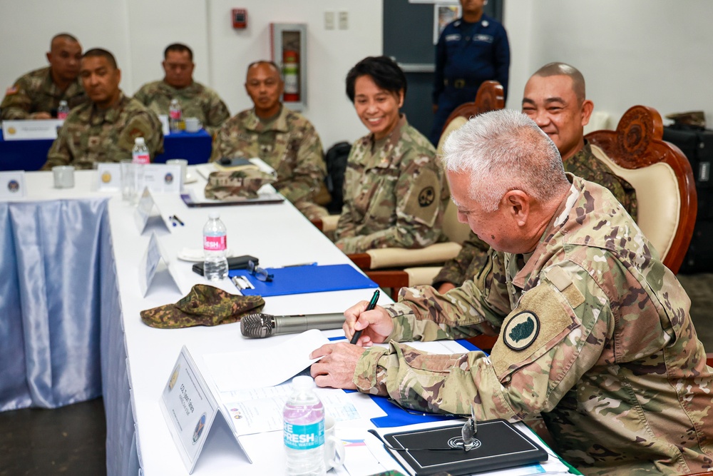 The Guam National Guard Visits the Philippines for State Partnership Program