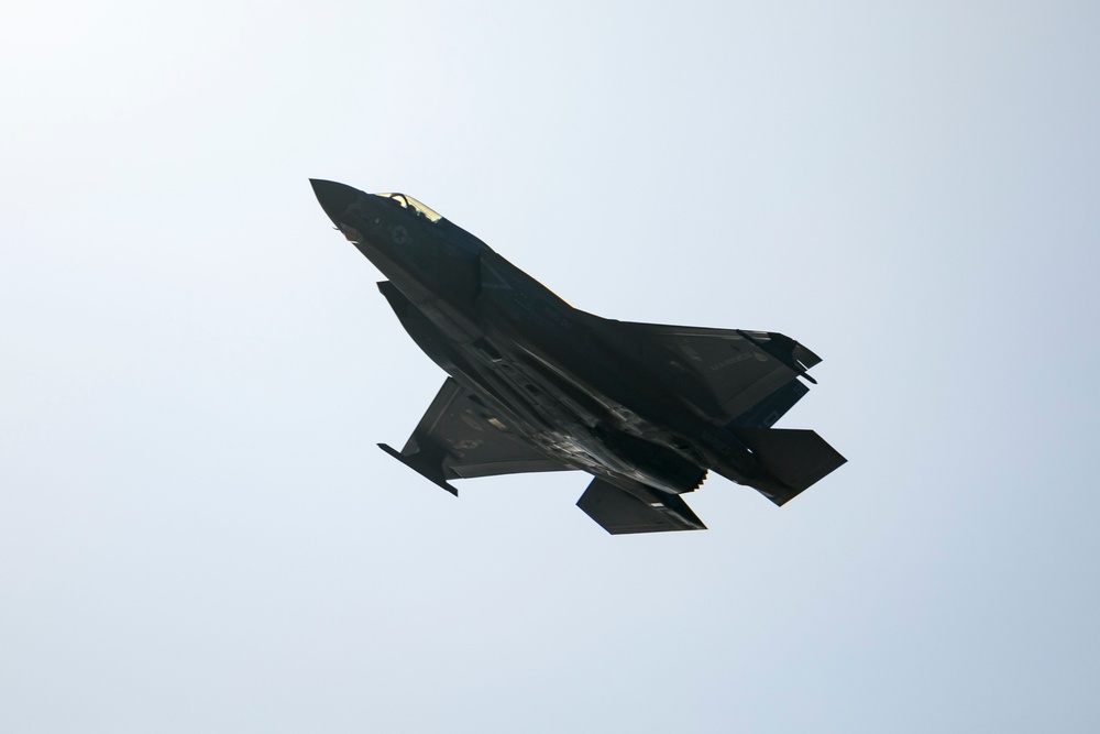 VMFA-312 and 242 Launch: Locked and Loaded