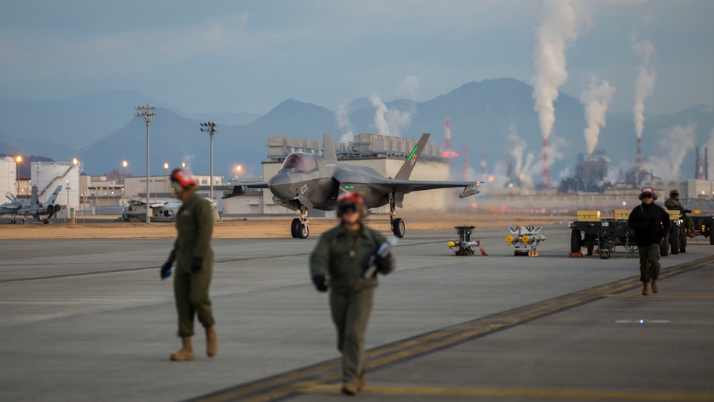 VMFA-312 and VMFA-242 Launch: Locked and Loaded