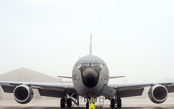 Heavy Fog Fills the Skies of Selfridge