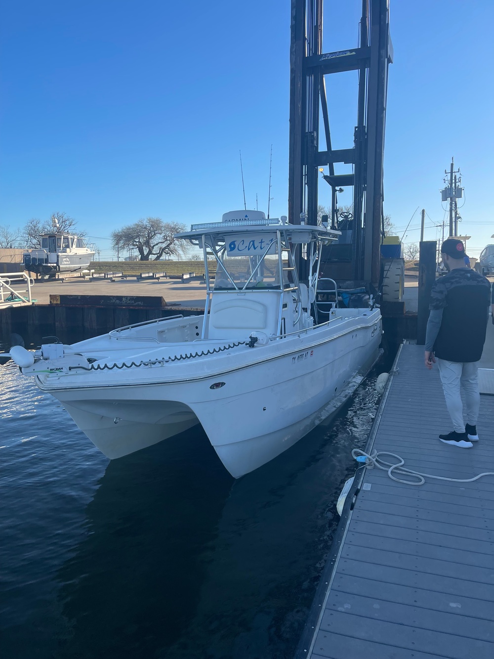 Coast Guard assists 4 aboard vessel taking on water off Freeport, Texas