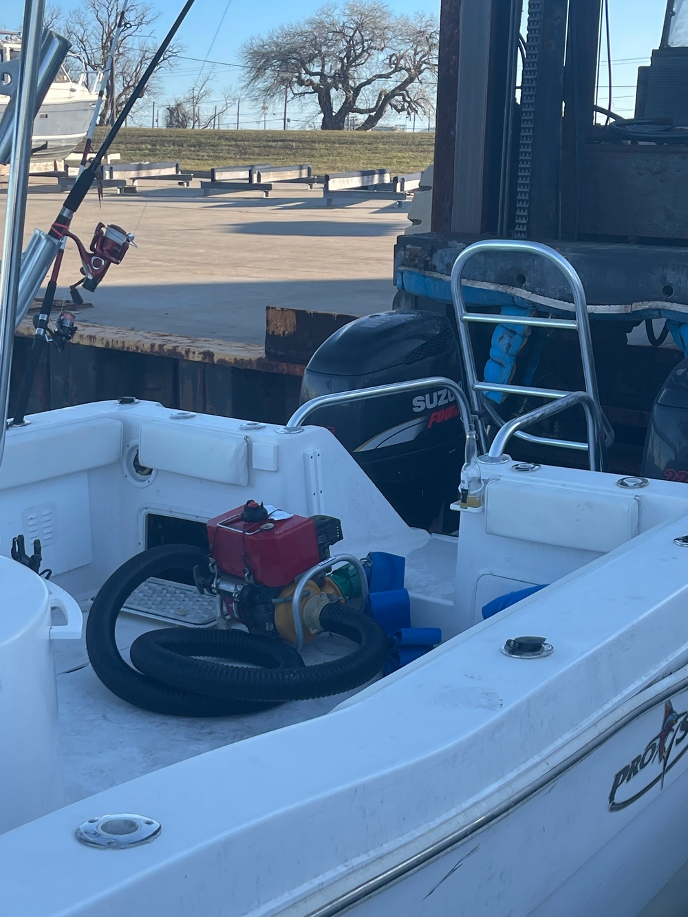 Coast Guard assists 4 aboard vessel taking on water off Freeport, Texas