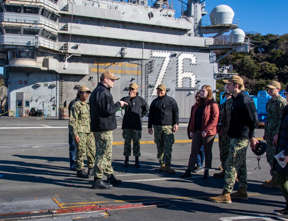 USS Ronald Reagan (CVN 76) hosts a tour for Region Legal Service Office, Western Pacific