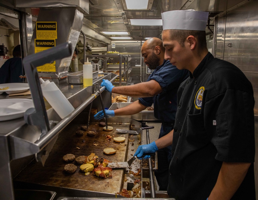 USS Nitze (DDG 94) Daily Operations