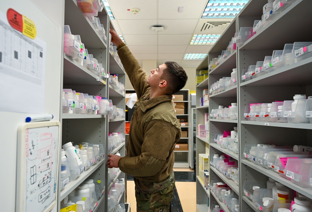 52nd MDG Pharmacy