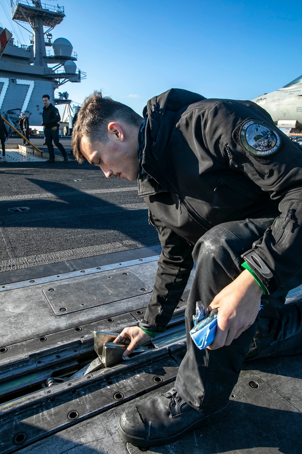 Daily Operations Aboard USS George H.W. Bush (CVN 77)