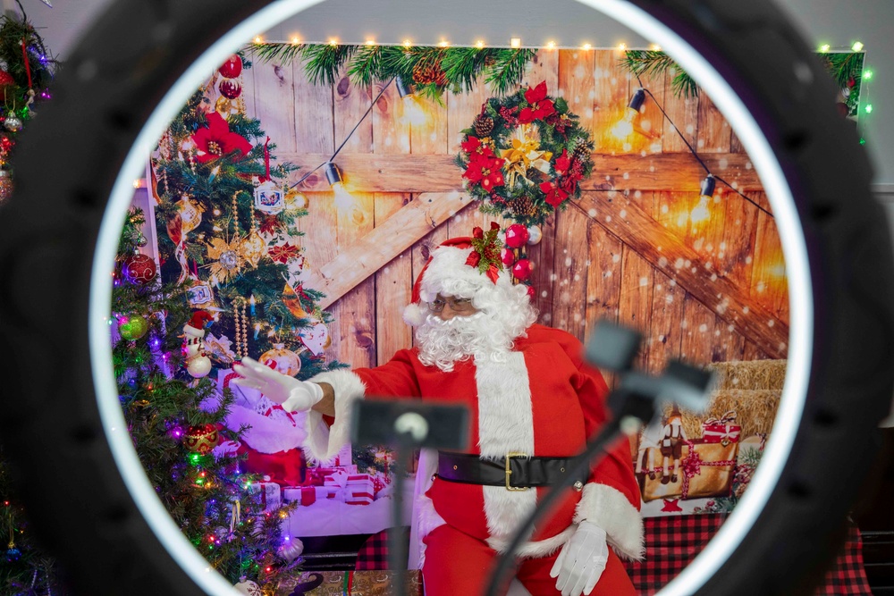 USSGW FCPOA Host 2022 Holiday Party