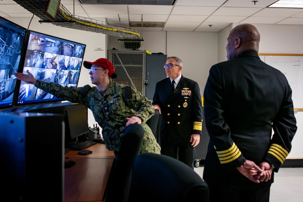 Deputy Chief of Naval Operations and Medal of Honor Recipient tour Recruit Training Command