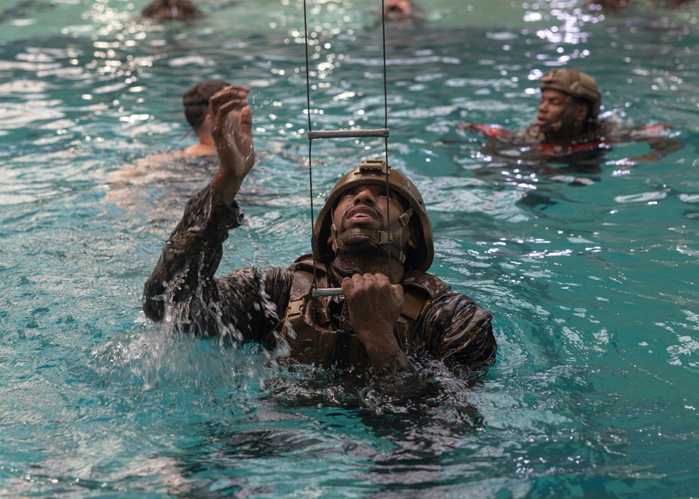 26th MEU conducts pool screener during VBSS course