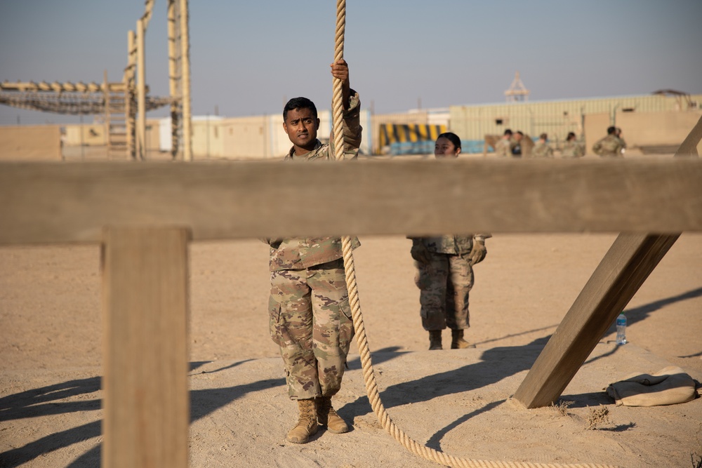 Soldiers complete air assault obstacle course