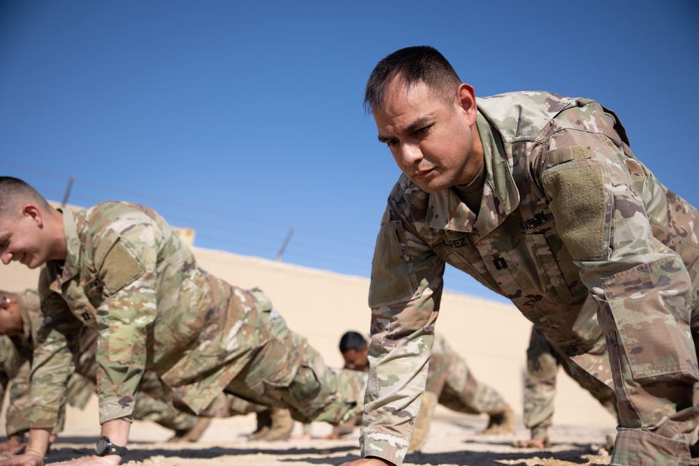 Soldiers conduct air assault pre-assessment obstacle course