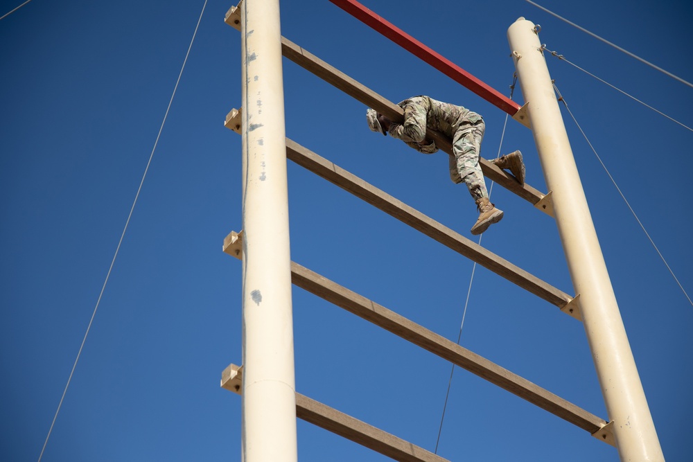 Soldiers complete air assault obstacle course