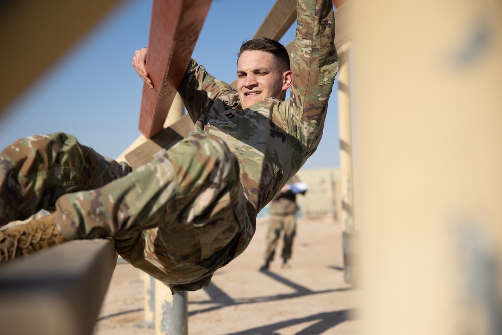 Soldiers complete air assault obstacle course