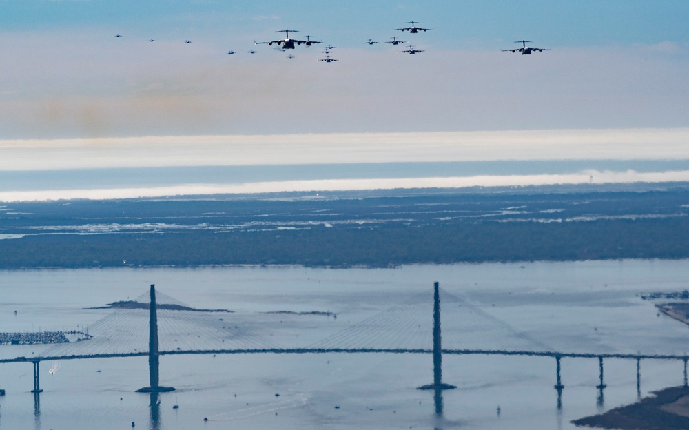 JB Charleston launches 24 C-17s, demonstrates warfighting capabilities during mission generation exercise