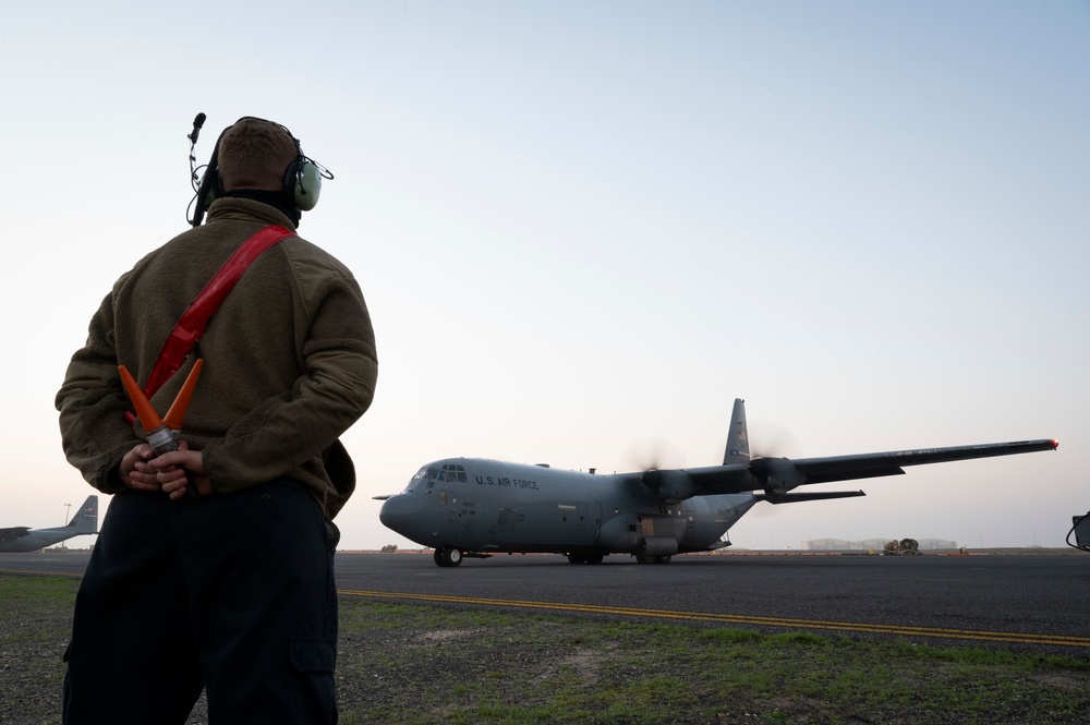 386 EAMXS provide unparalleled airpower support to Ali Al Salem Air Base