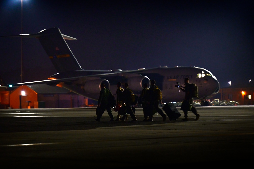 JB Charleston launches 24 C-17s, demonstrates warfighting capabilities during mission generation exercise