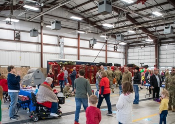 138FW Celebrates Hosts Children's Christmas
