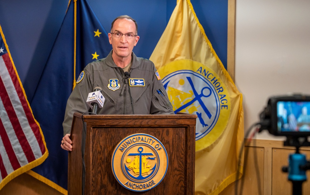 Lt. Gen John Healy visits JBER