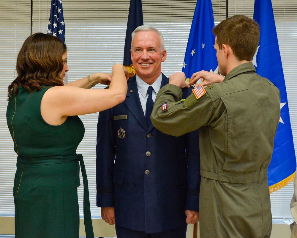 Col. James Parry promotes to brigadier general