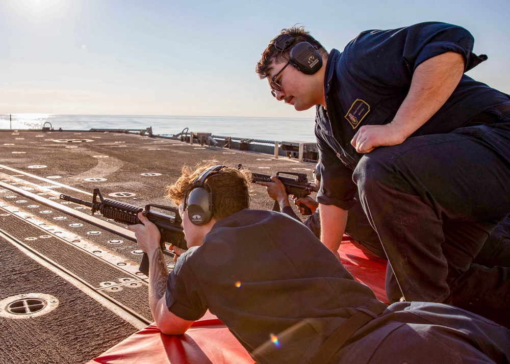 USS Leyte Gulf (CG 55) Daily Operations