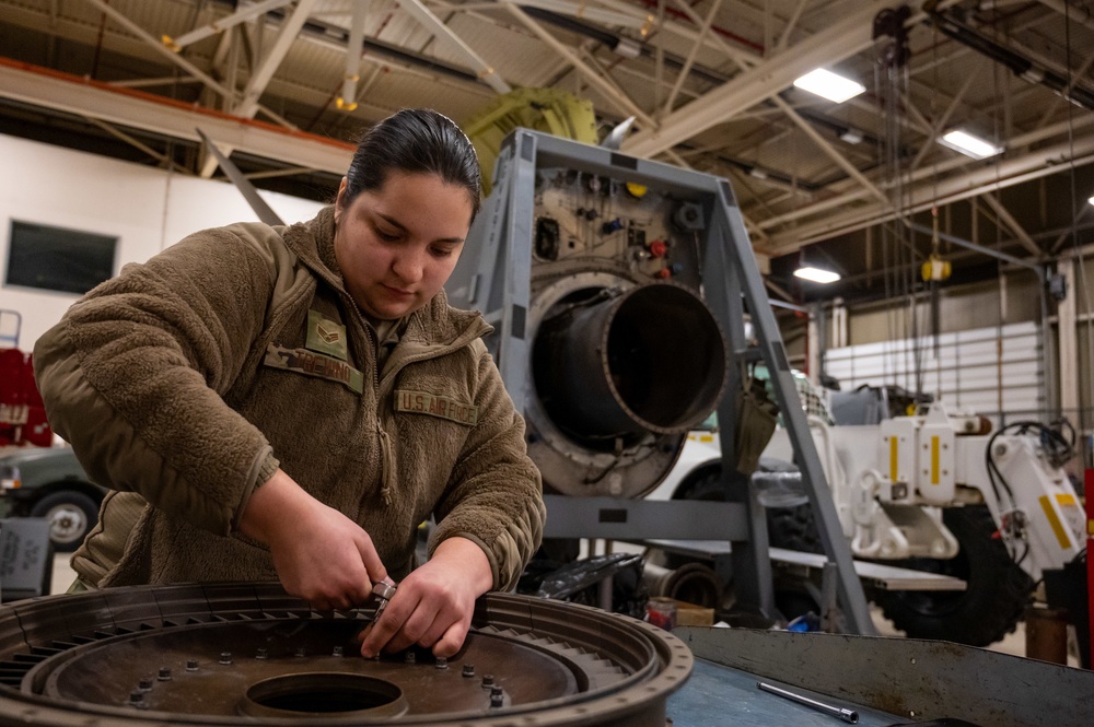 Airman Spotlight: Aerospace Propulsion