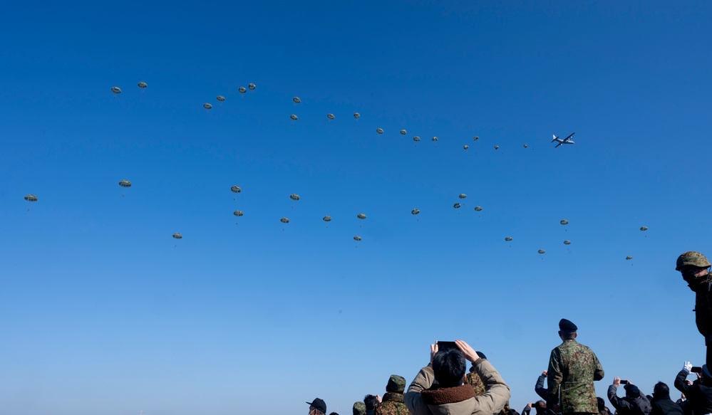 Yokota participates in multilateral New Year’s Jump exercise