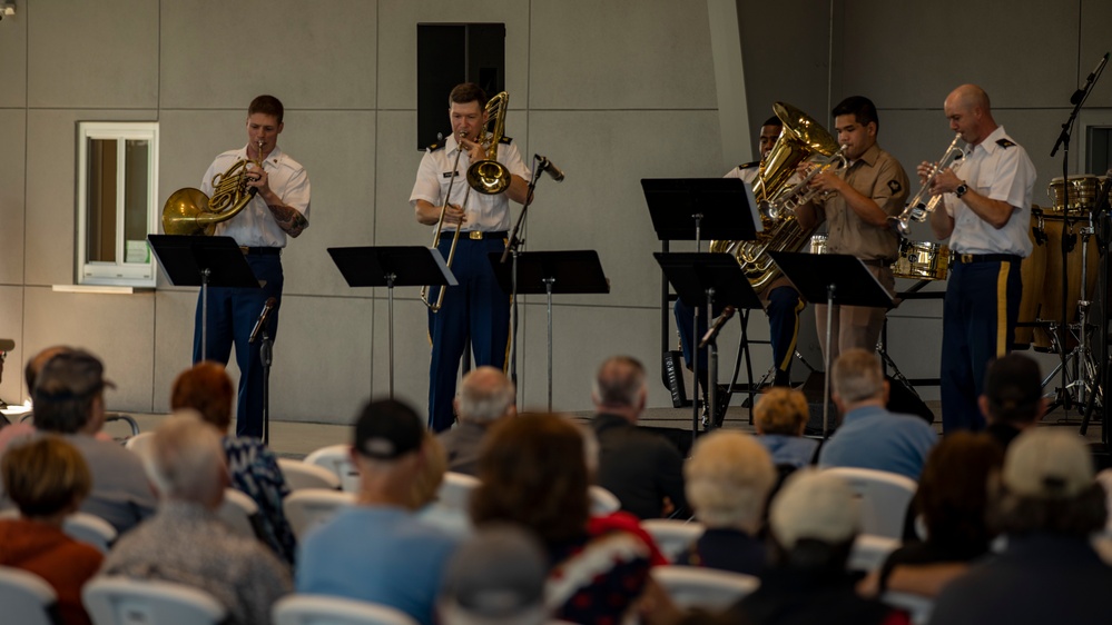 3rd Infantry Division Band performs for Pictona at Holly Hill