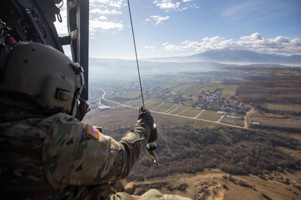 KFOR MEDEVAC team conducts hoist training