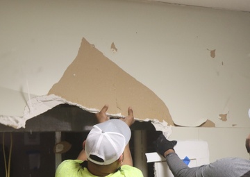 Fort Campbell mounts swift response to help Soldiers, Families impacted by freezing temperatures