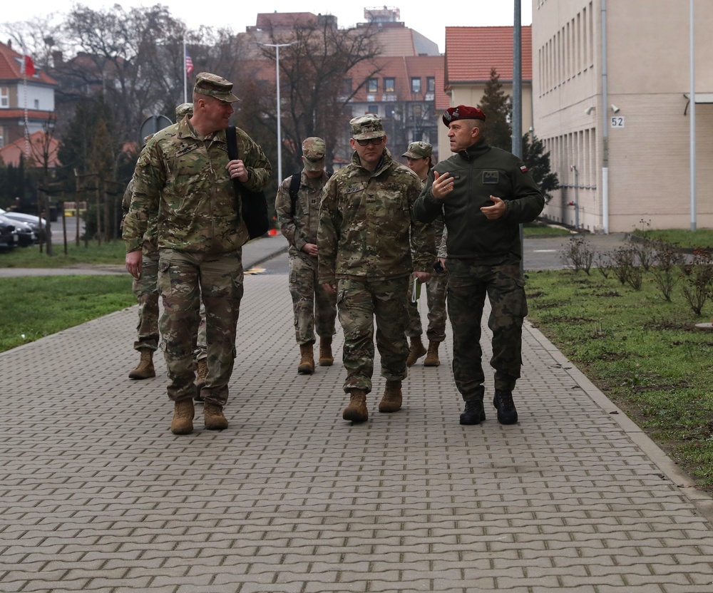 Maj. Gen. Beck Visits Camp Kosciuszko