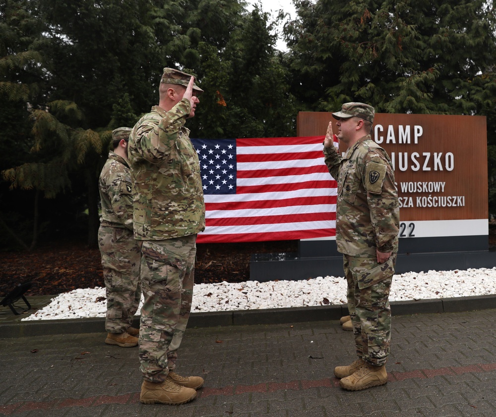 Maj. Gen. Beck Visits Camp Kosciuszko