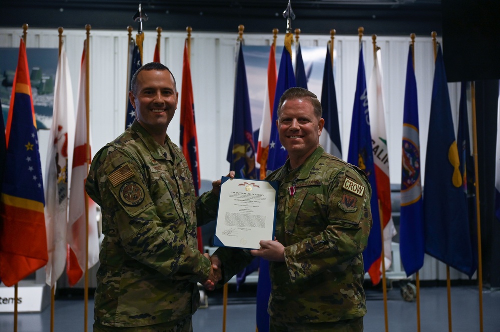 850th Spectrum Warfare senior listed leader retires