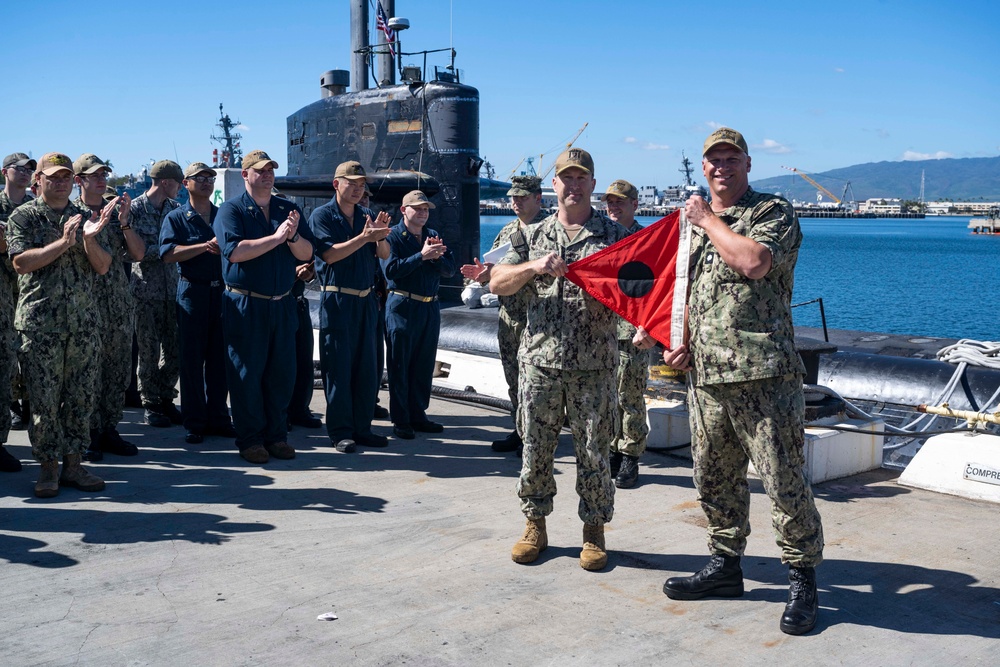 USS Chicago (SSN 721)