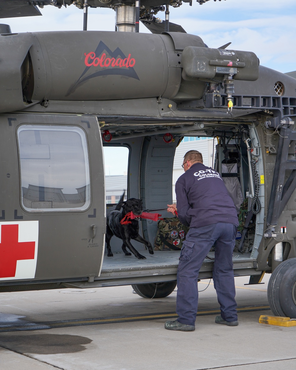 COARNG and CO-TF1 Conduct K-9 Winter Search and Rescue Training