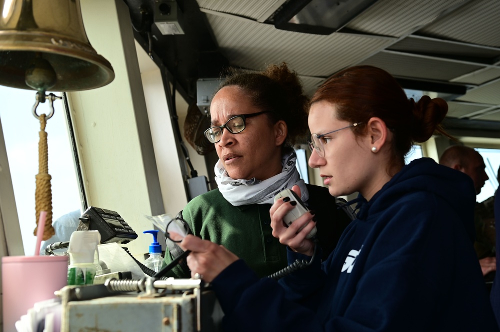 USCGC Spencer (WMEC 905) conducts law enforcement