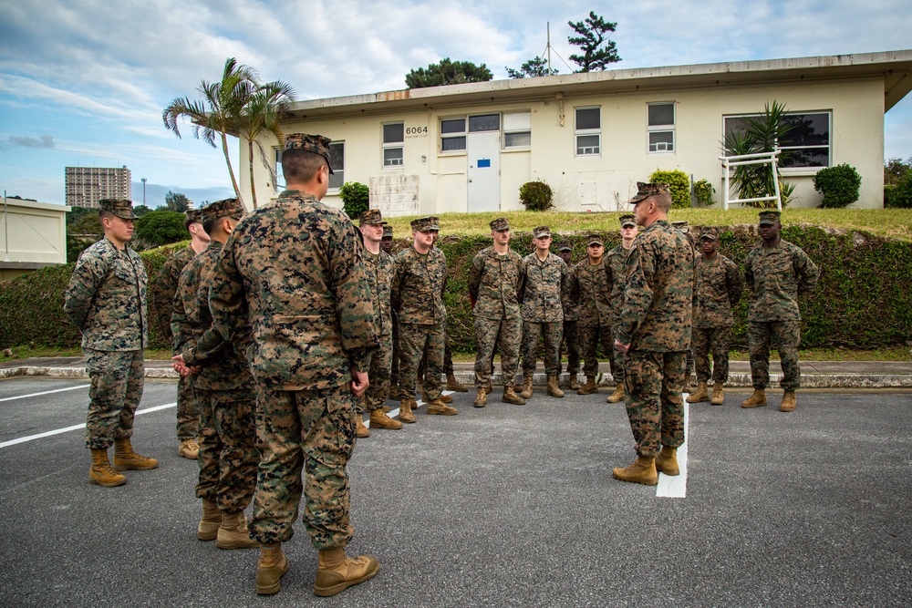 Col. Banning Presents Certificates of Commendation to Marines with MCBB Headquarters and Support Battalion Camp Services on Camp Lester