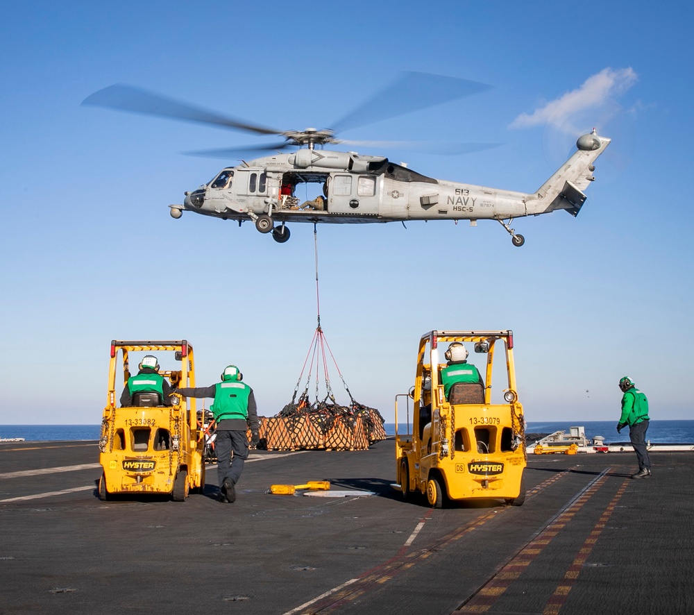 Dvids Images Daily Operations Aboard Uss George Hw Bush Cvn 77 Image 13 Of 32