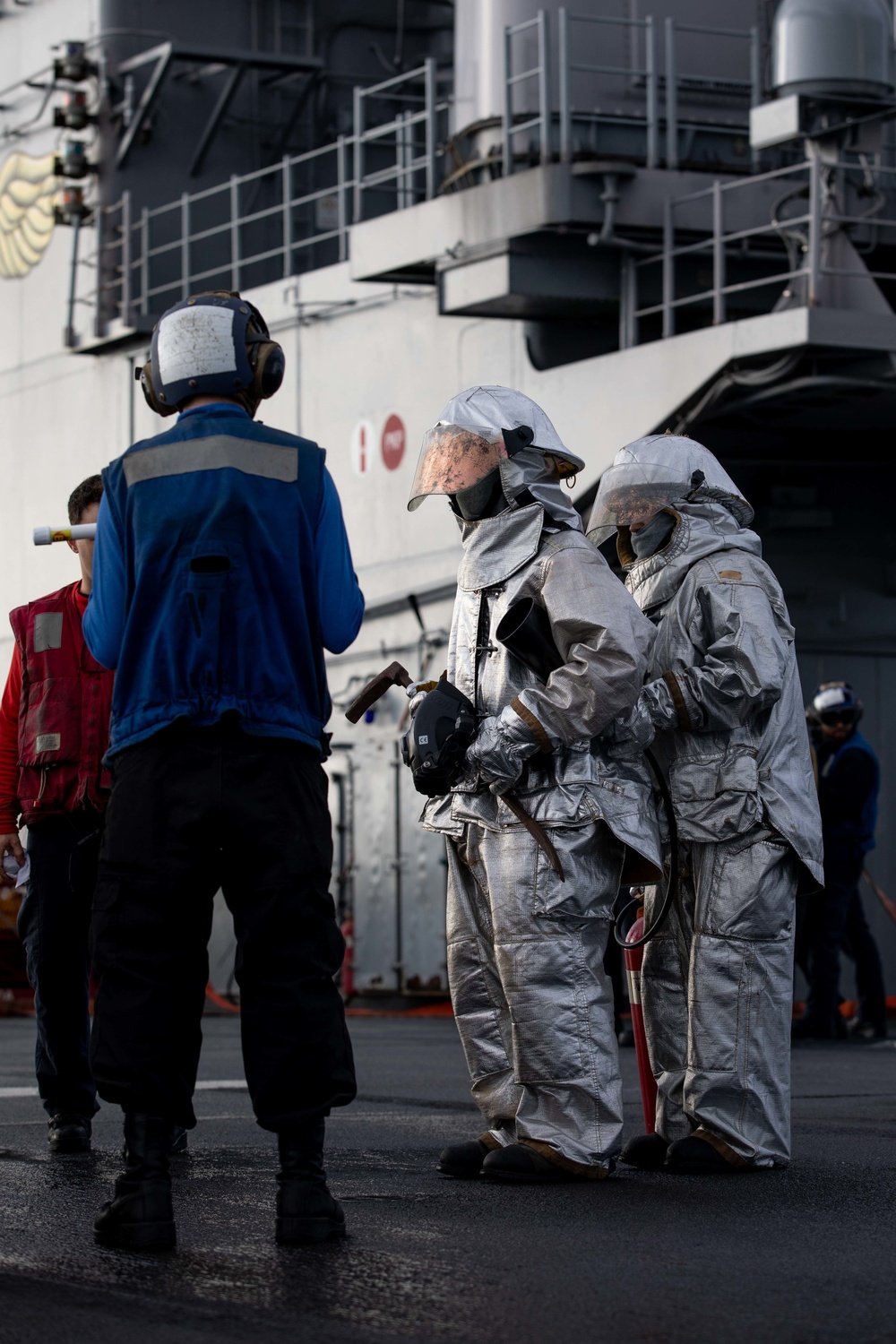 Kearsarge is Underway Conducting Tests and Qualifications