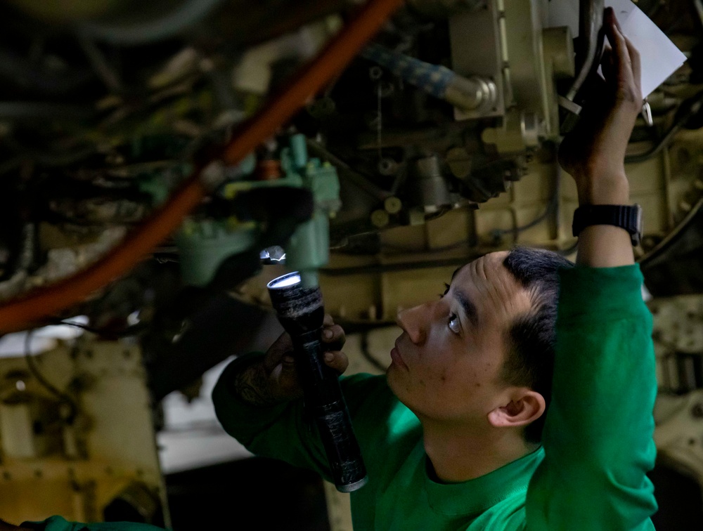 Daily Operations Aboard USS George H.W. Bush (CVN 77)