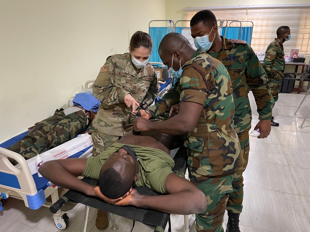 Airmen reinforce ultrasound skills with Ghanaian Armed Forces counterparts