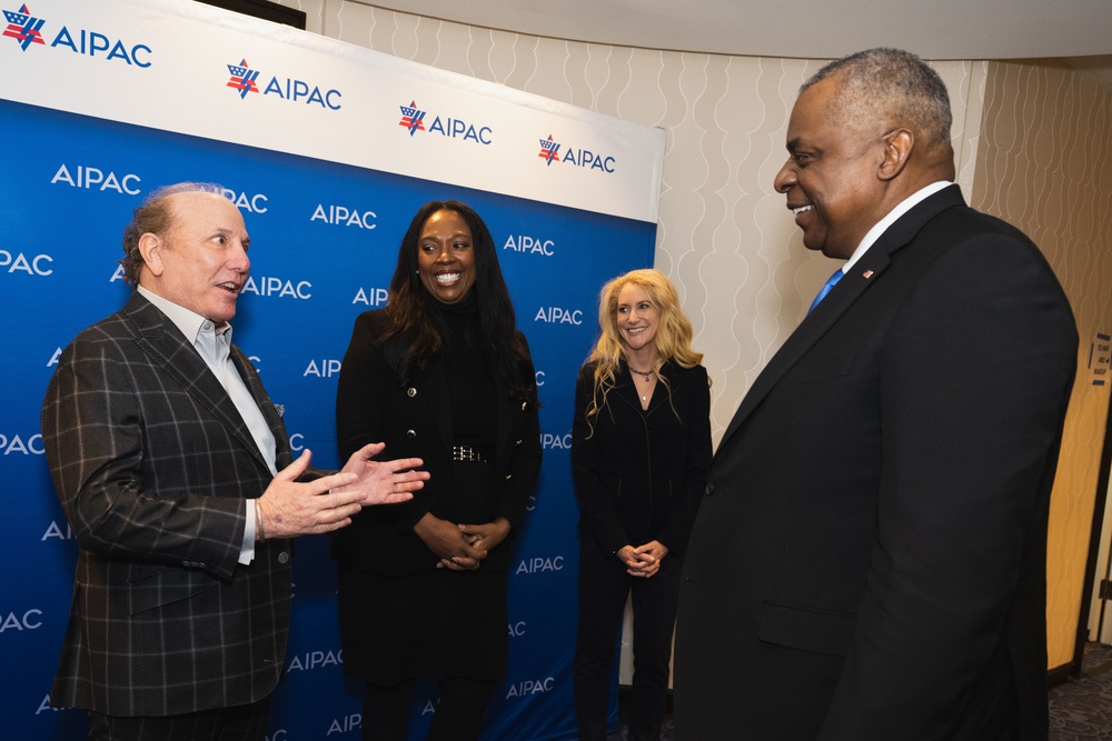 SECDEF Attends AIPAC Political Leadership Forum