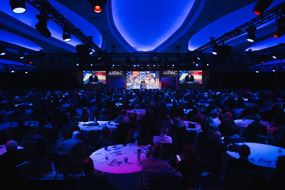 SECDEF Attends AIPAC Political Leadership Forum