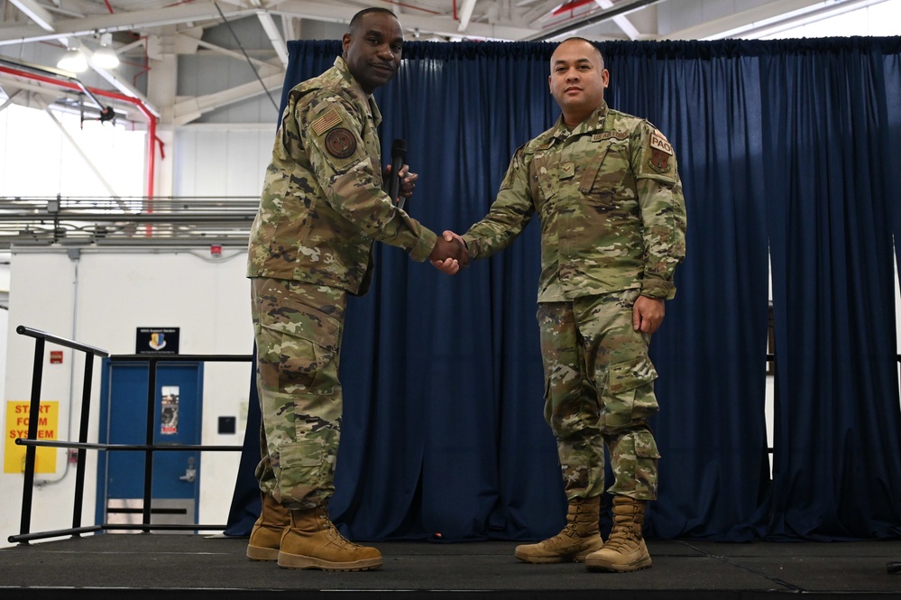 Air National Guard Command Chief visits the 129th Rescue Wing