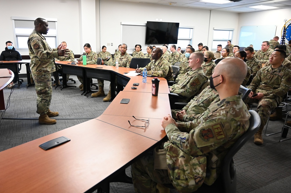 Air National Guard Command Chief visits the 129th Rescue Wing