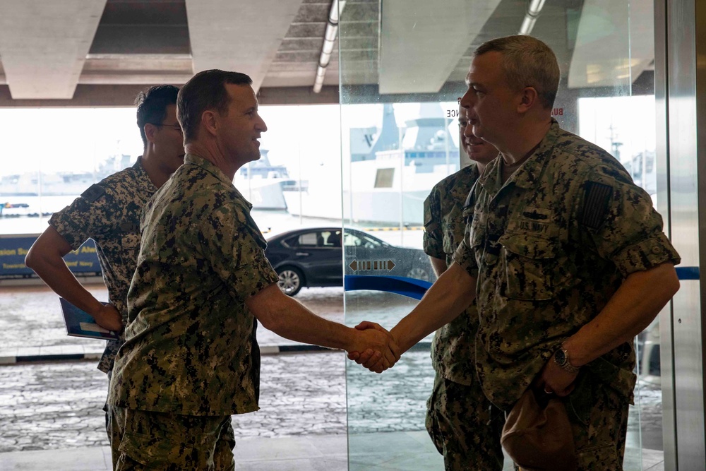 Makin Island and John P. Murtha Arrive in Singapore for CARAT/MAREX Exercise