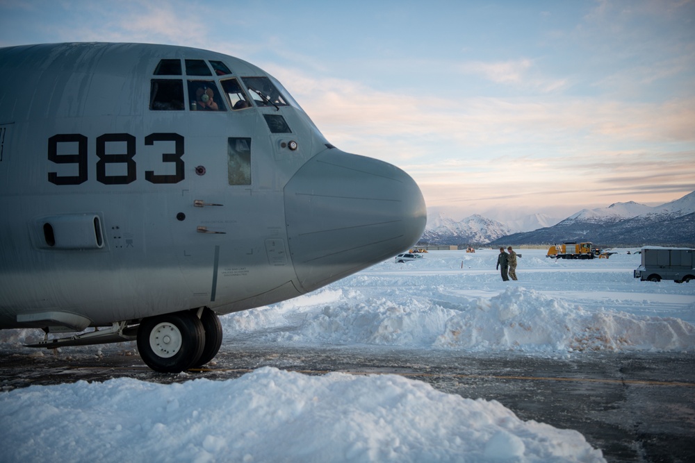 Toys for Tots 2022: Aviation Maintenance